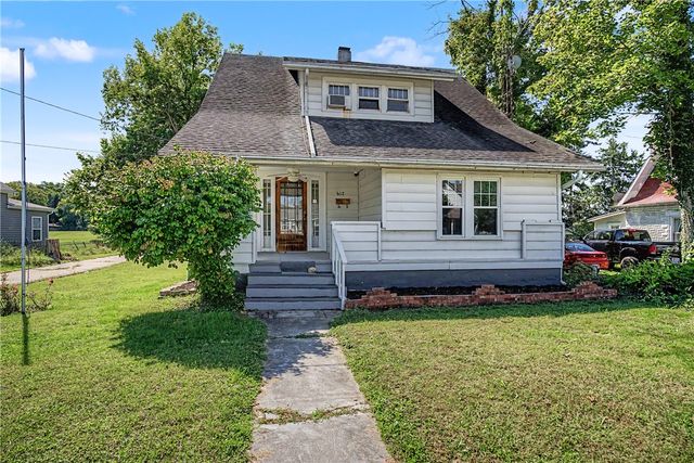 612 W Madison Street, New Carlisle, OH 45344