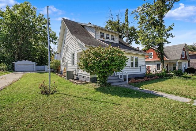 612 W Madison Street, New Carlisle, OH 45344