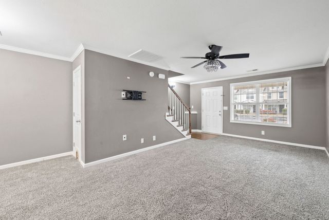 306 Sam Houston Cir, Clarksville, TN 37040