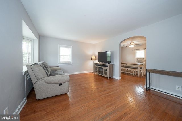 155 TREATY RD, Drexel Hill, PA 19026