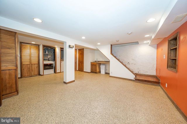 155 TREATY RD, Drexel Hill, PA 19026