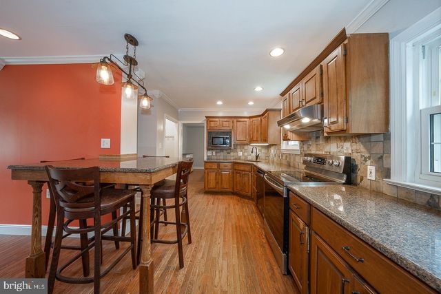 155 TREATY RD, Drexel Hill, PA 19026