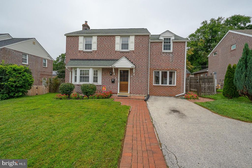155 TREATY RD, Drexel Hill, PA 19026
