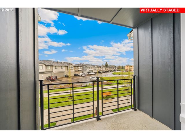 3389 Se EVERWOOD Ln, Hillsboro, OR 97123