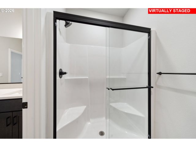 3389 Se EVERWOOD Ln, Hillsboro, OR 97123