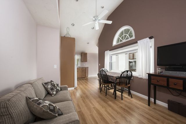 75 Saugus Ave 1, Saugus, MA 01906
