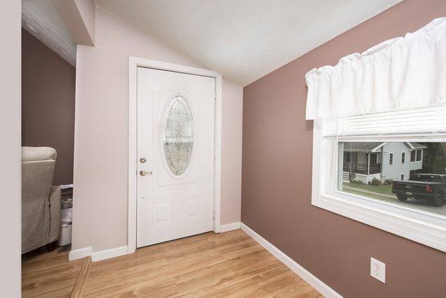 75 Saugus Ave 1, Saugus, MA 01906