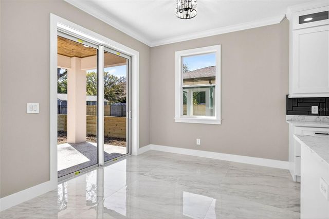 288 ROOSEVELT AVENUE, Masaryktown, FL 34604