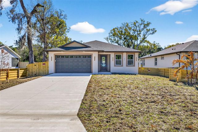 288 ROOSEVELT AVENUE, Masaryktown, FL 34604