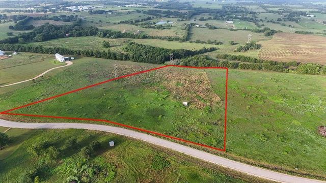 227 Vineyard View Trail, Carmine, TX 78932