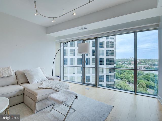 1111 19TH ST N #1509, Arlington, VA 22209