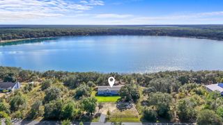 4505 Leisure Lakes Drive, Chipley, FL 32428