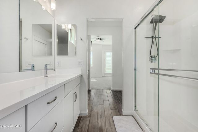 300 N GILA SPRINGS Boulevard 144, Chandler, AZ 85226