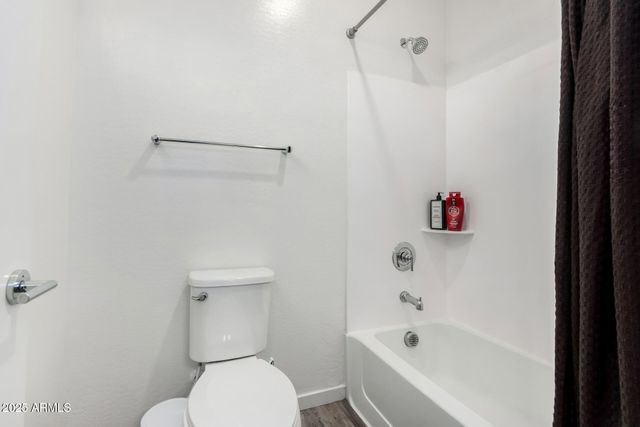 300 N GILA SPRINGS Boulevard 144, Chandler, AZ 85226