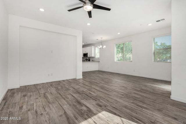 300 N GILA SPRINGS Boulevard 144, Chandler, AZ 85226