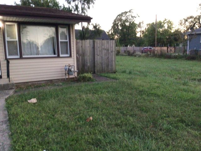 110 W 150th Street, Harvey, IL 60426