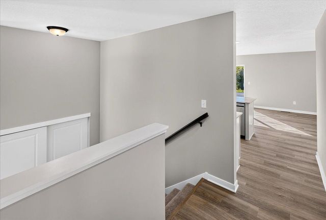 1815 Pierce Street S, Cambridge, MN 55008