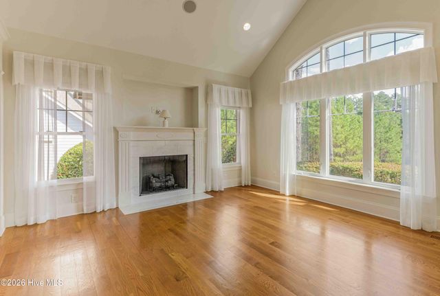 150 N Bracken Fern Lane, Southern Pines, NC 28387