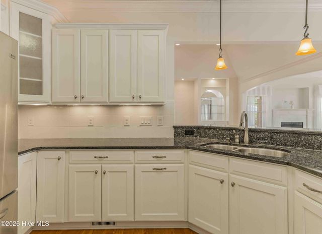 150 N Bracken Fern Lane, Southern Pines, NC 28387