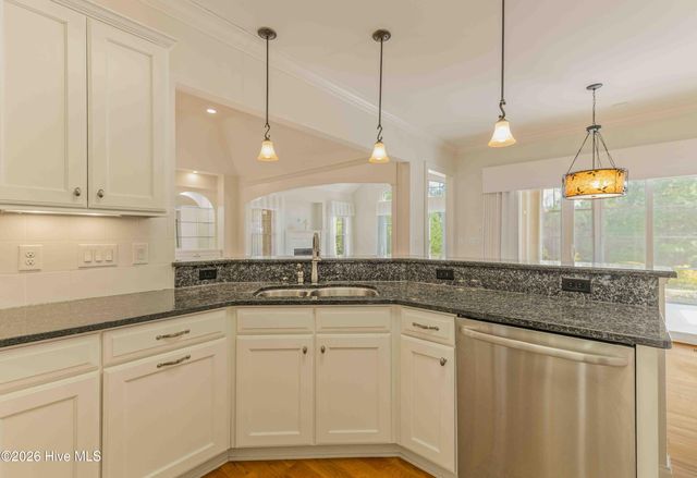 150 N Bracken Fern Lane, Southern Pines, NC 28387