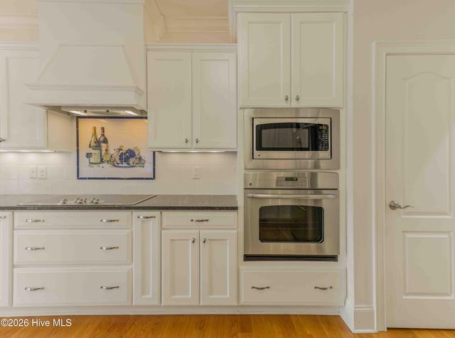 150 N Bracken Fern Lane, Southern Pines, NC 28387