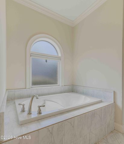 150 N Bracken Fern Lane, Southern Pines, NC 28387