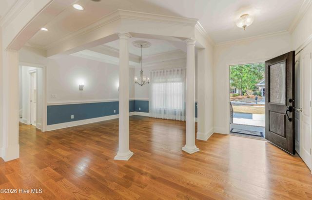 150 N Bracken Fern Lane, Southern Pines, NC 28387