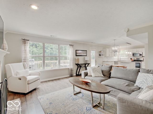6215 Valleyview Drive, Fishers, IN 46038