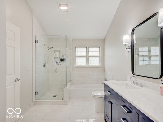 6215 Valleyview Drive, Fishers, IN 46038