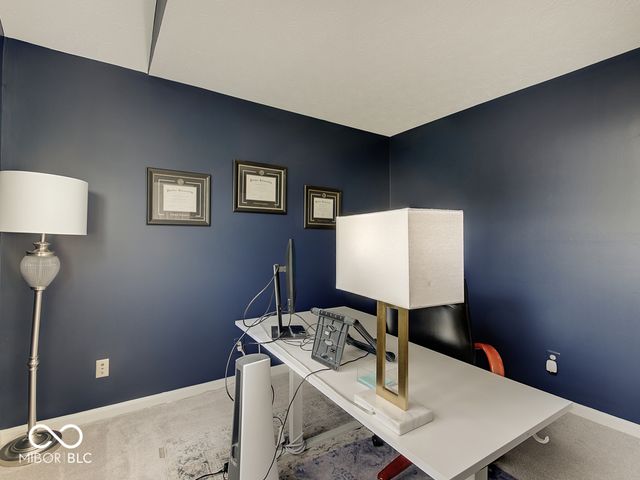 6215 Valleyview Drive, Fishers, IN 46038