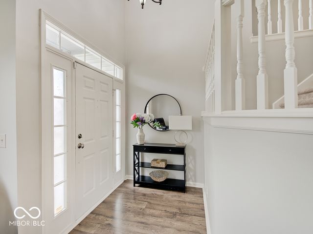 6215 Valleyview Drive, Fishers, IN 46038