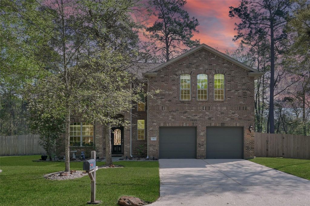 81 Palos Verde, Conroe, TX 77304