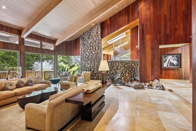 5312 Retreat Way, Carmichael, CA 95608