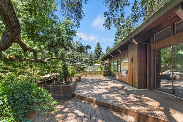 5312 Retreat Way, Carmichael, CA 95608