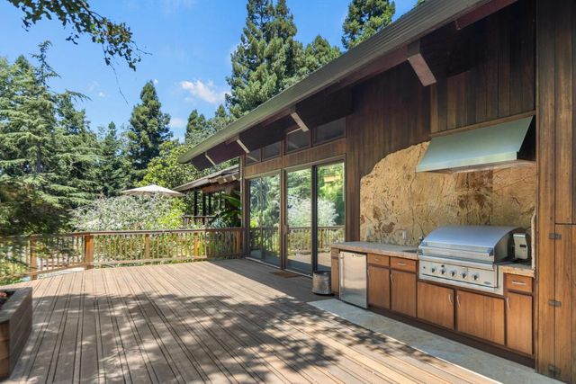 5312 Retreat Way, Carmichael, CA 95608