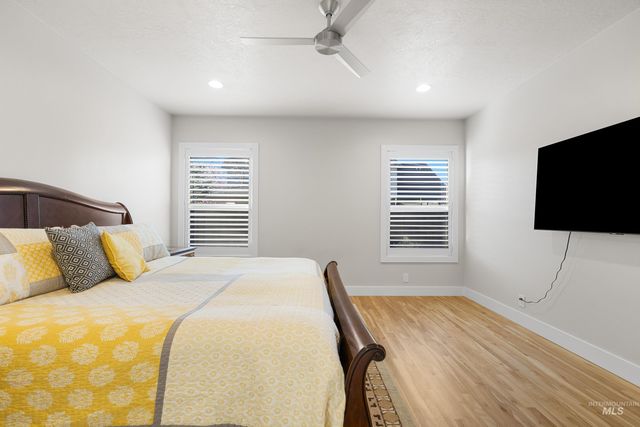 843 E Bonita Canyon, Meridian, ID 83646