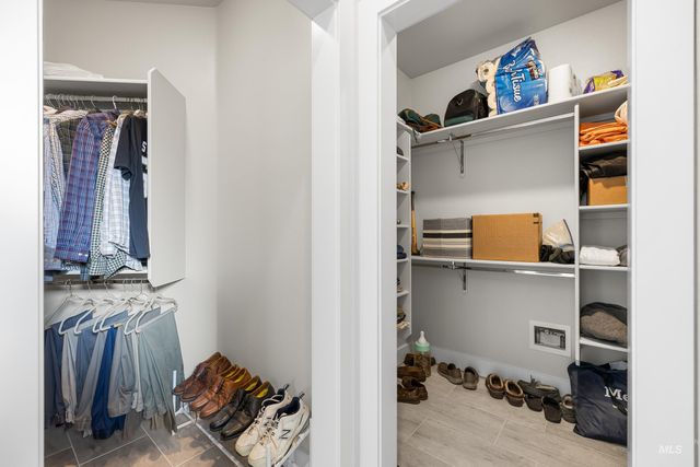 843 E Bonita Canyon, Meridian, ID 83646