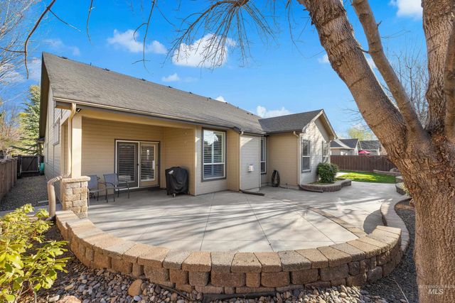 843 E Bonita Canyon, Meridian, ID 83646
