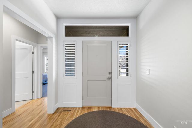 843 E Bonita Canyon, Meridian, ID 83646