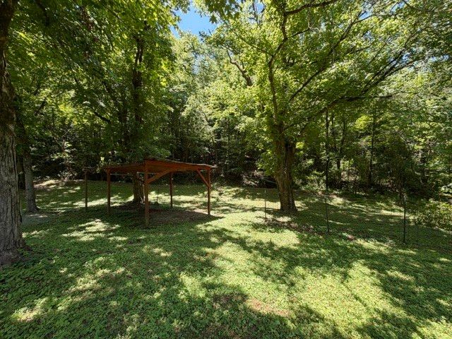 335 Lane Branch Rd, Fayetteville, TN 37334