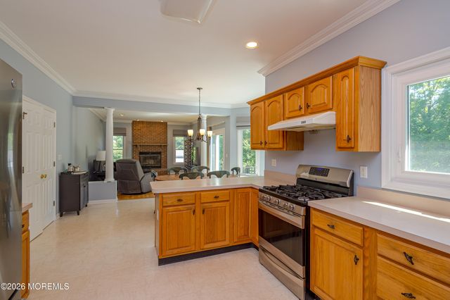 3 Emmons Drive, Millstone, NJ 08510