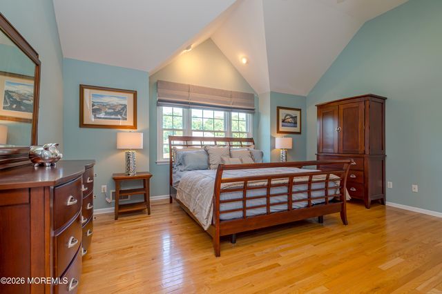 3 Emmons Drive, Millstone, NJ 08510