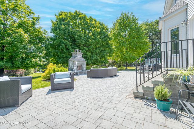 3 Emmons Drive, Millstone, NJ 08510
