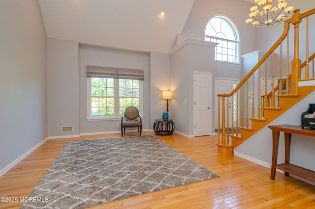 3 Emmons Drive, Millstone, NJ 08510