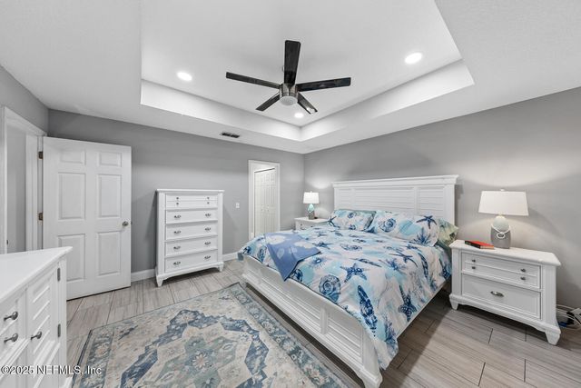 14065 LA LAUNA Circle N, Jacksonville, FL 32225