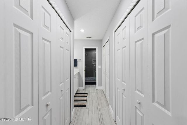 14065 LA LAUNA Circle N, Jacksonville, FL 32225