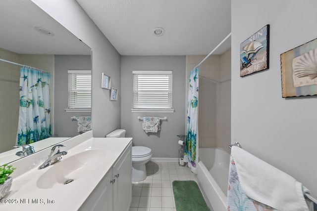 14065 LA LAUNA Circle N, Jacksonville, FL 32225