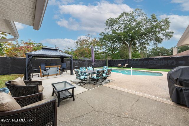 14065 LA LAUNA Circle N, Jacksonville, FL 32225