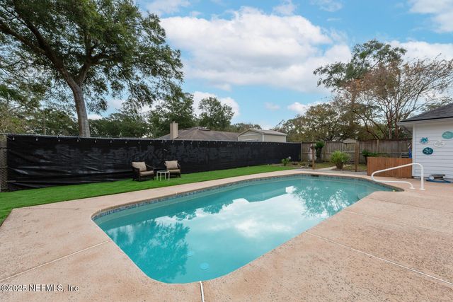 14065 LA LAUNA Circle N, Jacksonville, FL 32225