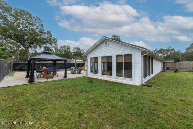 14065 LA LAUNA Circle N, Jacksonville, FL 32225